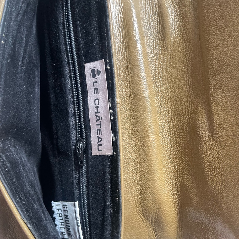 Tan Butter Soft Leather Shoulder Bag - Picture 15 of 17